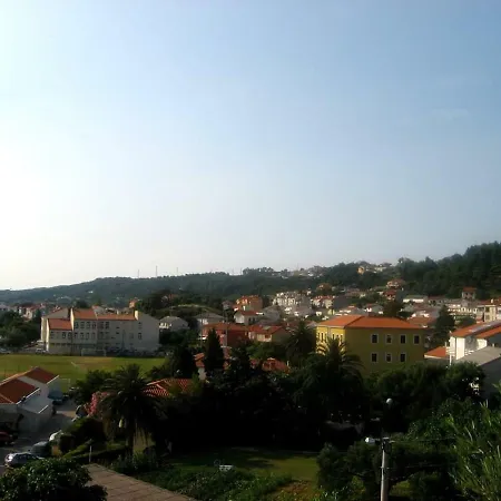 The Green Pensiune Rab Town